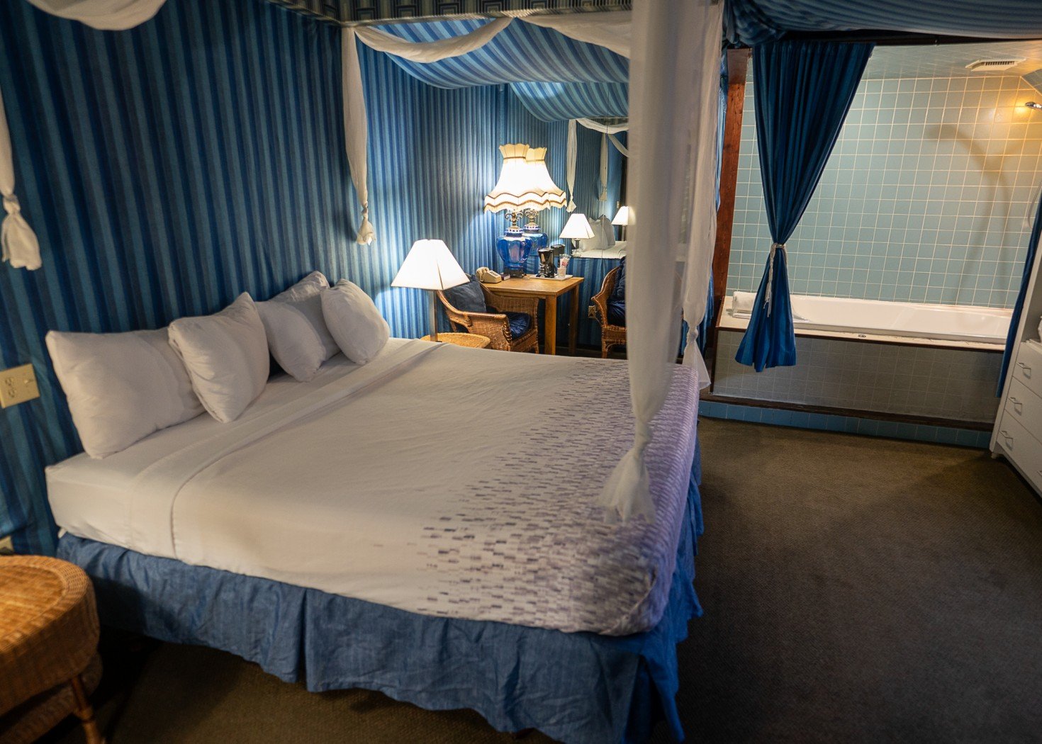 room image four